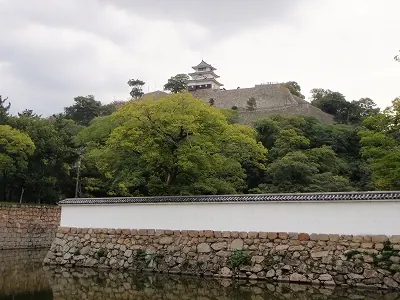 丸亀城