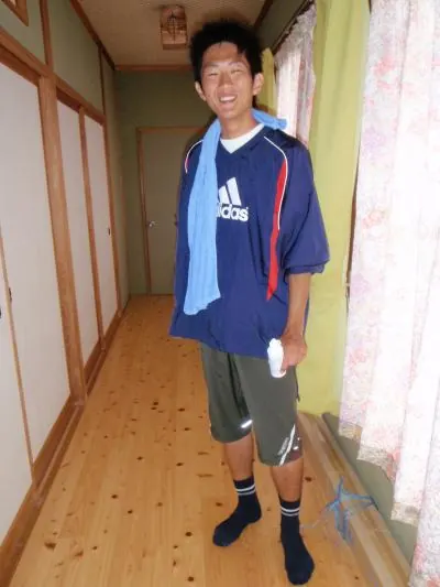 バリ似の双子弟